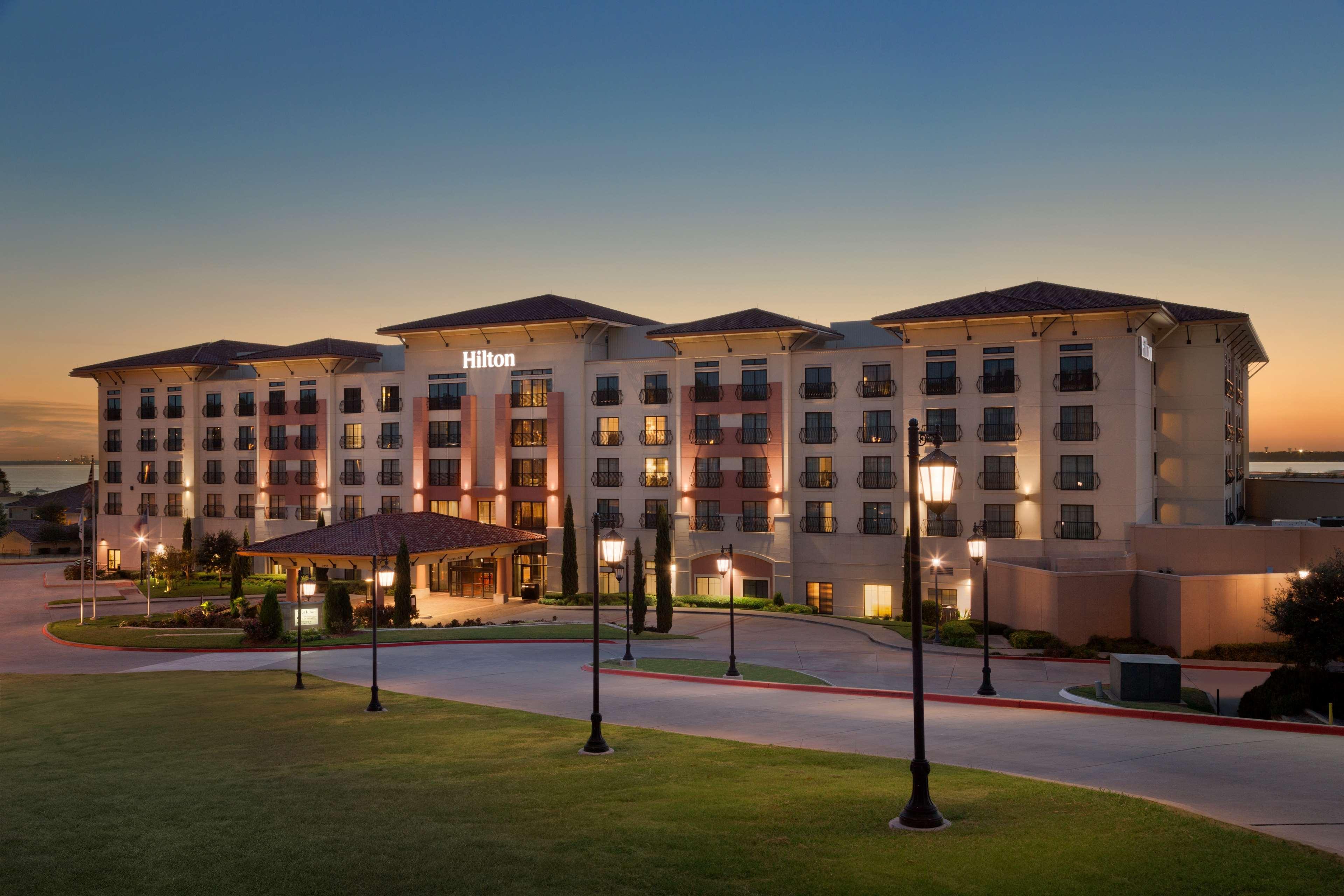 Hilton Dallas/Rockwall Lakefront Hotel Extérieur photo
